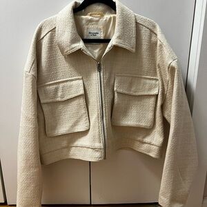 Abercrombie & Fitch Cream Cropped Zip Utility Jacket